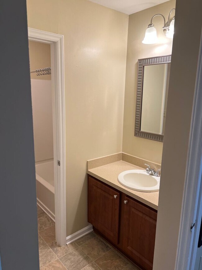 Building Photo - 6611-7227 Bevington Duplex