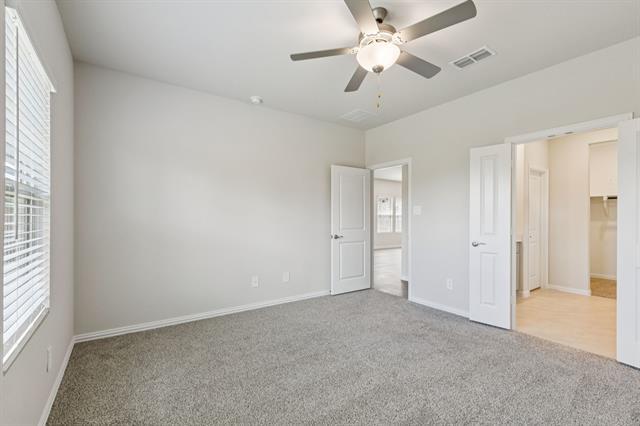 Building Photo - 606 Travine Dr