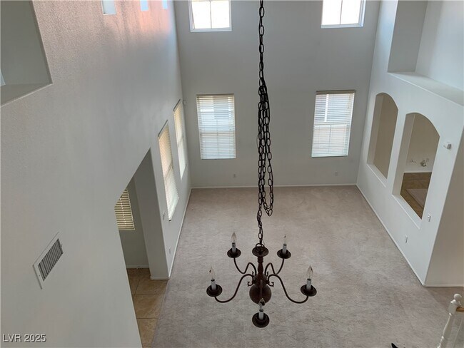 Building Photo - 7615 Ironwood Knoll Ave