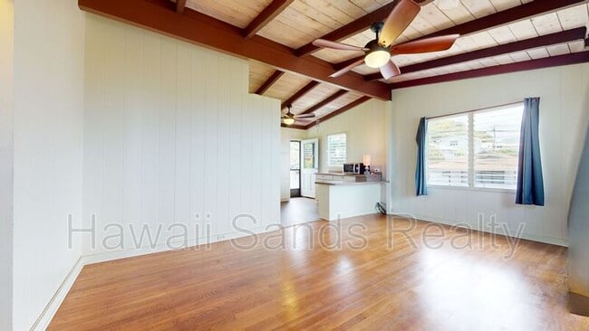 Building Photo - 44-123 Mikiola Dr