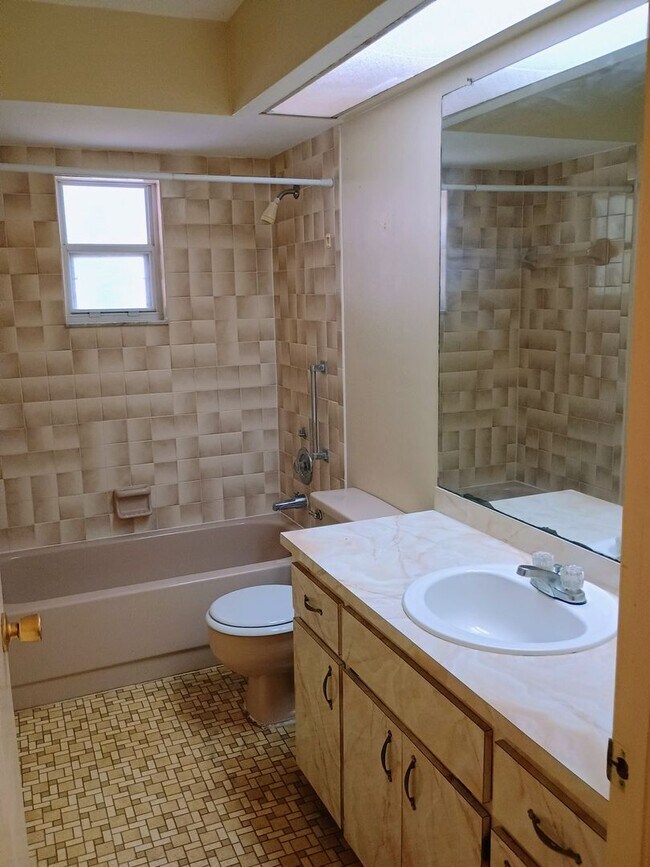 Building Photo - Pool. Privacy. Perfect location. Available...