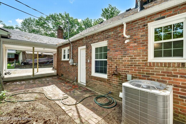 Building Photo - 7613 Norbourne Ave