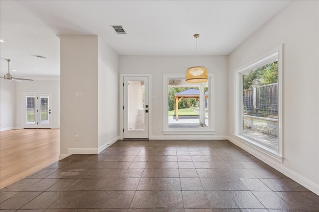 Building Photo - 5908 Down Valley Ct