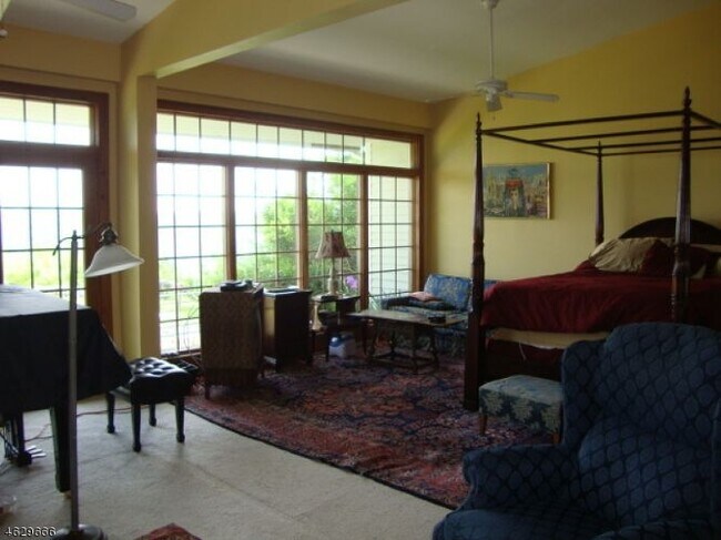 Building Photo - 155 Alpine Trail