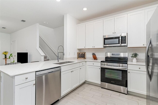 Building Photo - 710 NW 126th Terrace