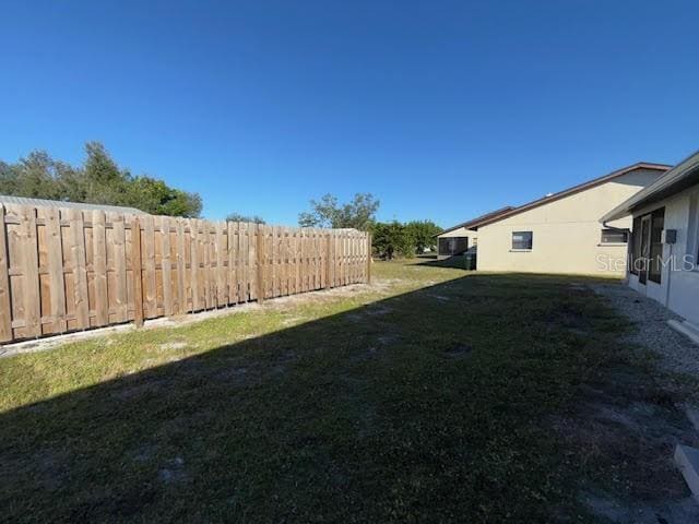 Building Photo - 654 Harvey St