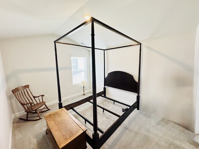 Building Photo - 2464 Campton Lp