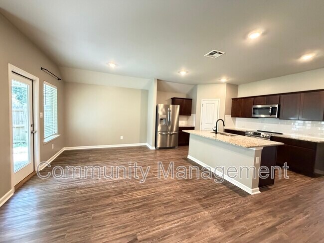 Building Photo - 30891 Clearview Ct