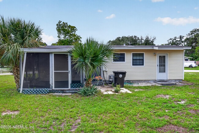 Building Photo - 255 Woodside Dr