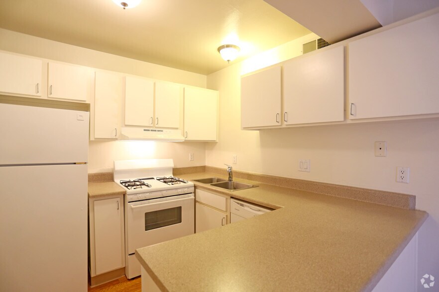 City View 5350 Justin Dr NW Albuquerque NM 87114 Apartment Finder