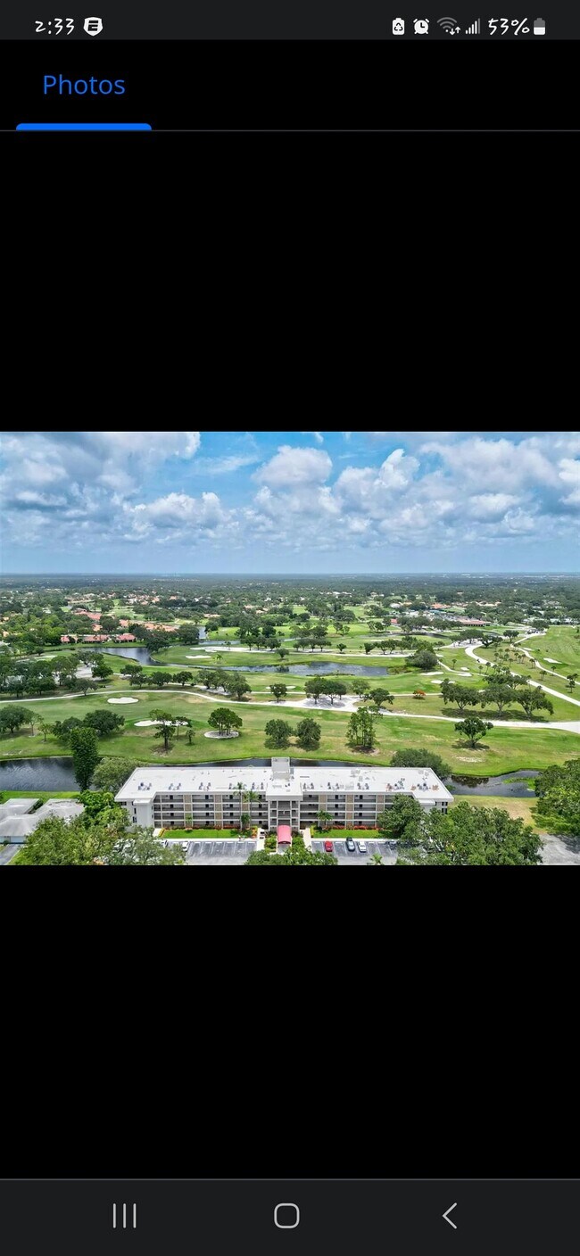 Building Photo - 7461 W Country Club Dr N