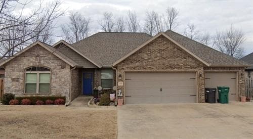 Primary Photo - 4403 W Meadow Oaks Dr