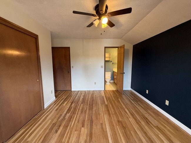 Building Photo - Bright & Beautiful 3-Bedroom Beaverton Home with A/C, Washer & Dryer, and Tons of Storage!