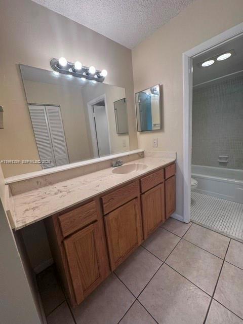 Building Photo - 6361 N Falls Cir Dr