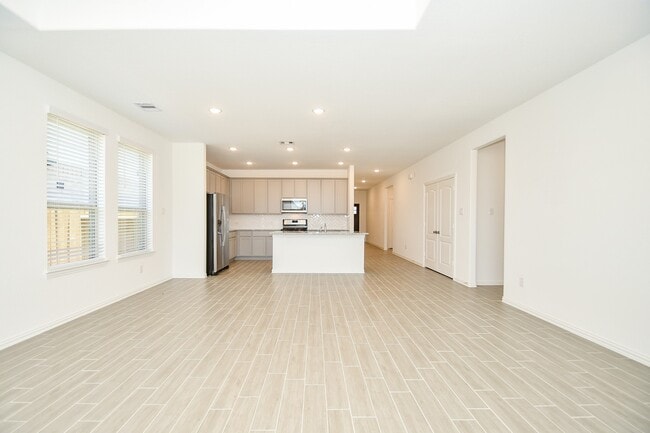 Building Photo - 31322 Horseshoe Meadow Bend Ln