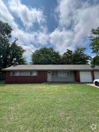 Building Photo - 3 bed, 2 bath home in Norman