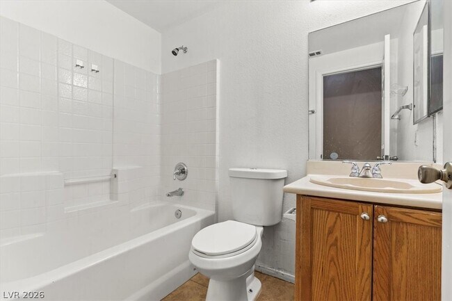 Building Photo - 7084 Somera Way