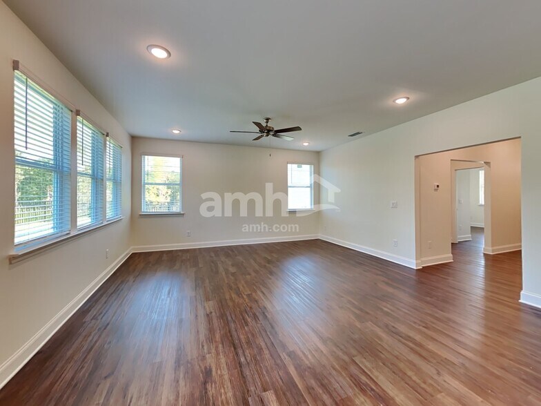 Building Photo - 798 Alcovy Ml Pk
