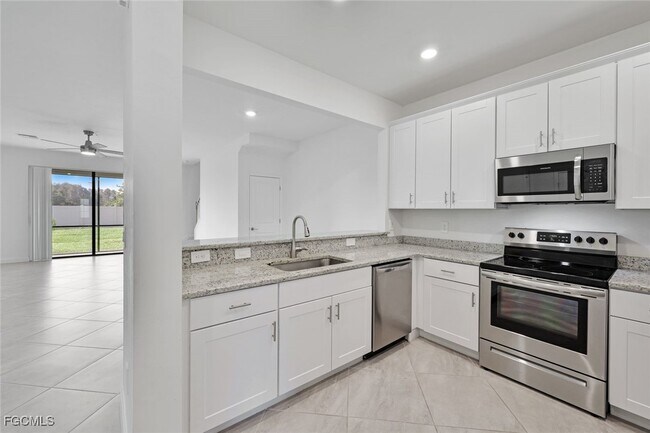 Building Photo - 14207 Pine Lodge Ln