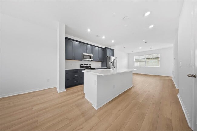 Building Photo - 17538 Northlake Grv Dr