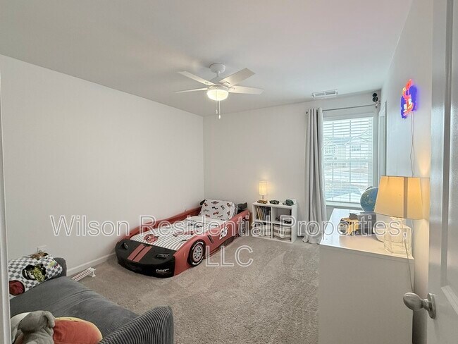 Building Photo - 5021 Black Frst Dr