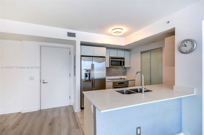 Building Photo - 4250 Biscayne Blvd