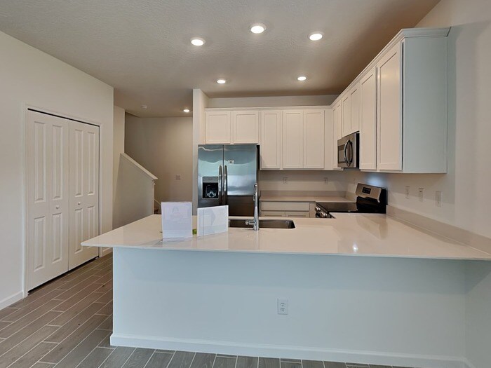 Building Photo - 2137 Windward Cay Ln