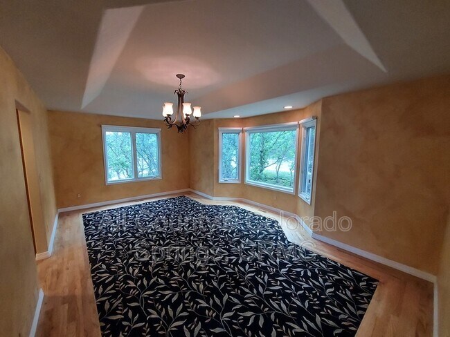 Building Photo - 5035 Langdale Way