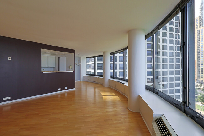 Building Photo - 155 N Harbor Dr