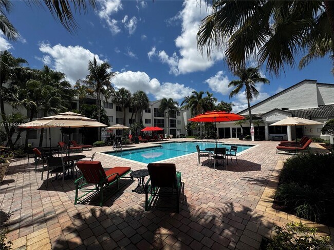 Building Photo - 5720 Rock Island Rd