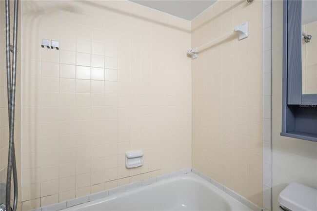 Building Photo - 4521 W La Villa Ln