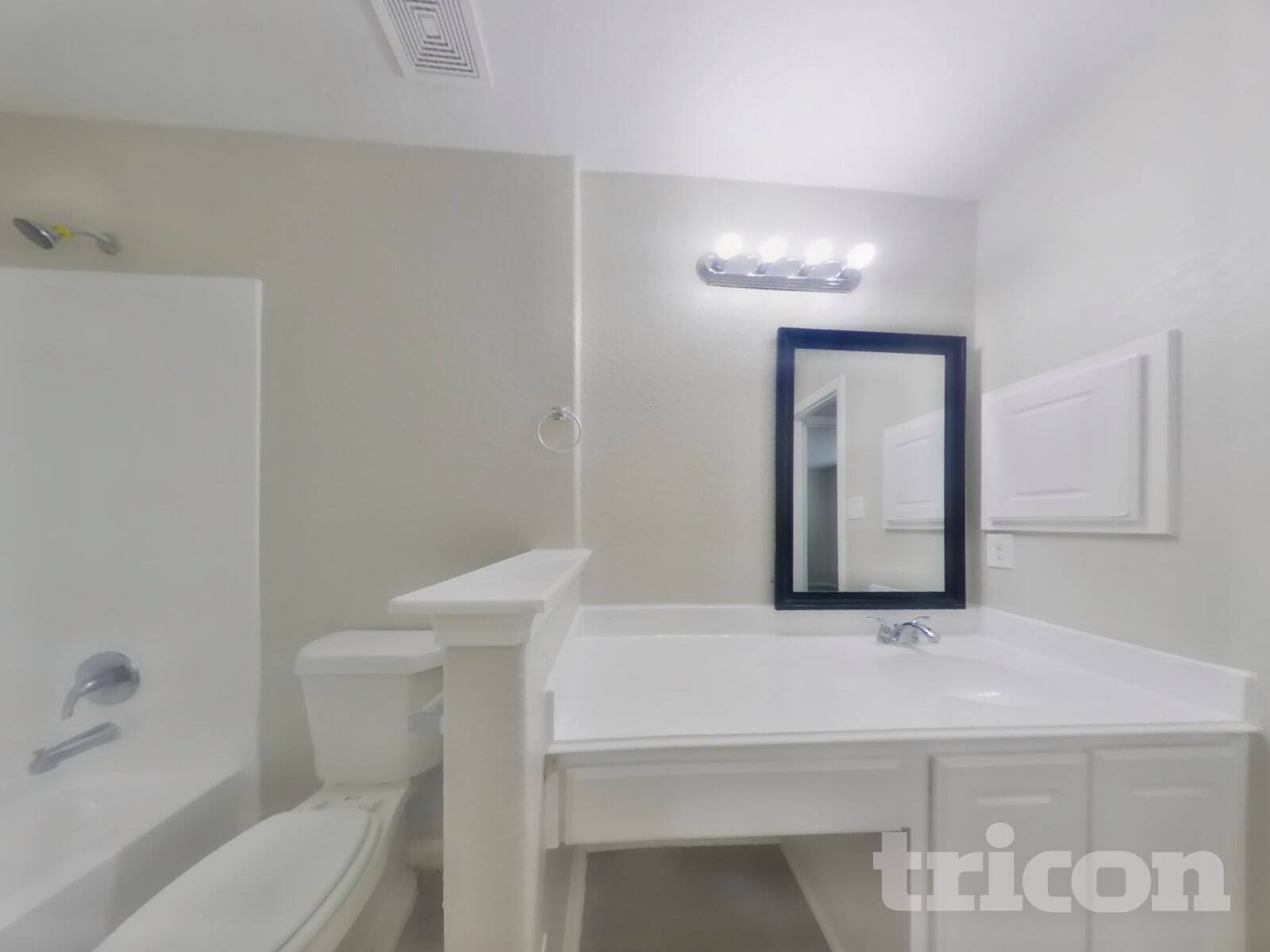 Building Photo - 23303 Crosscut Pass Dr