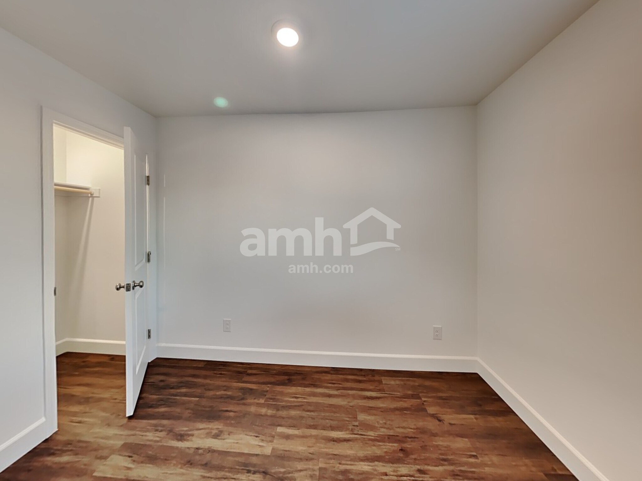 Building Photo - 10430 Bee Balm St