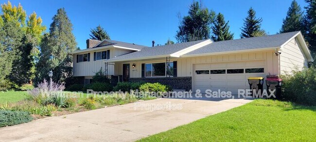 Building Photo - 6853 Duke Dr