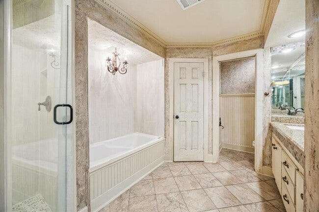 Building Photo - 2607 Crossvine Cir