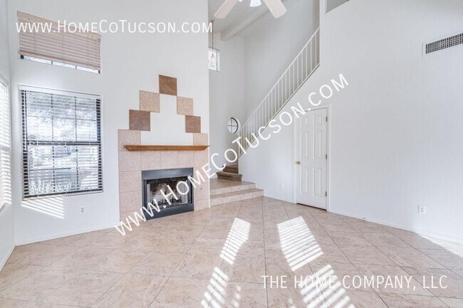 Building Photo - 7811 E Starbright Ct