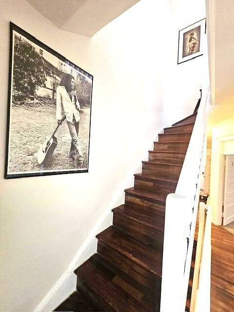 Stairwell - 1005 Otis Pl NW