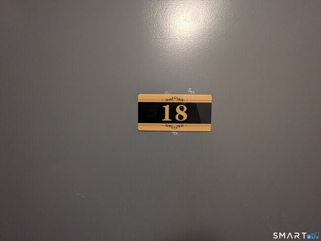 Building Photo - 289 Main Ave