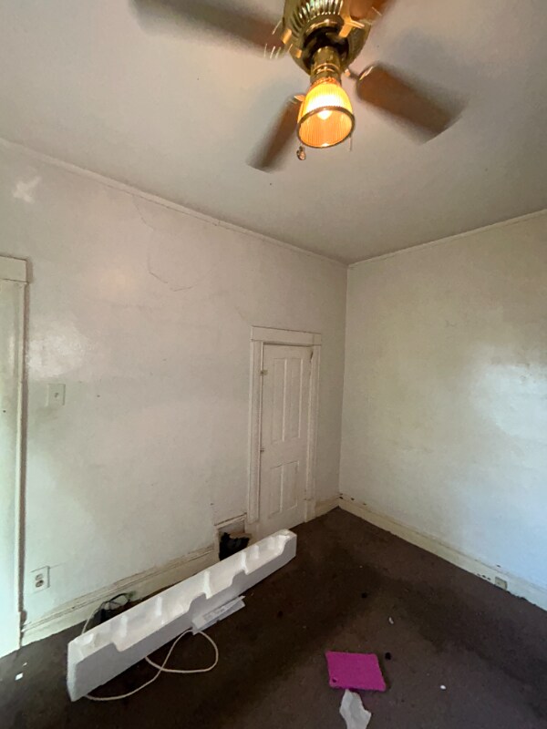 Building Photo - 5363 Arlington Ave