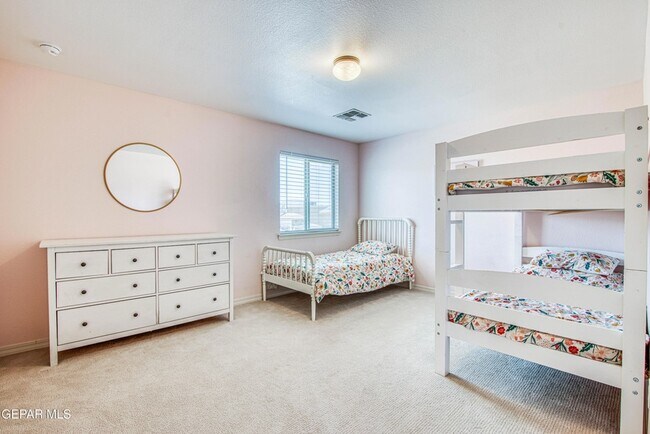 Building Photo - 7751 Enchanted Path Dr