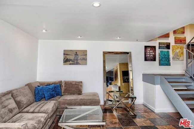 Building Photo - Furnished (also available unfurnished - please inquire) 3-Bedroom Townhome in a Gated Palm Spring...