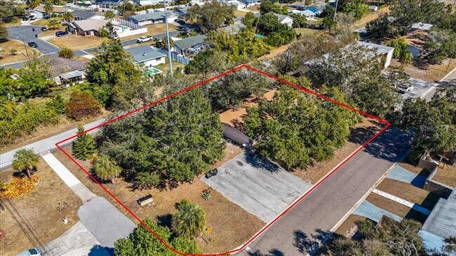 Building Photo - 5991 Fairfield Ave S