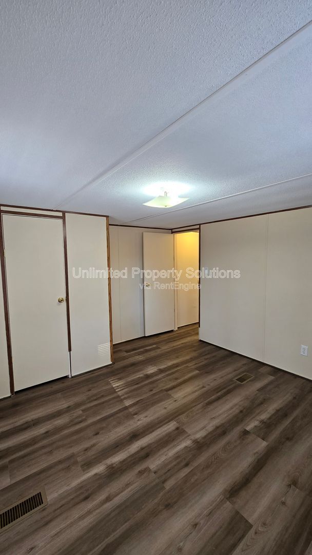 Building Photo - 337 Gold Coast Dr