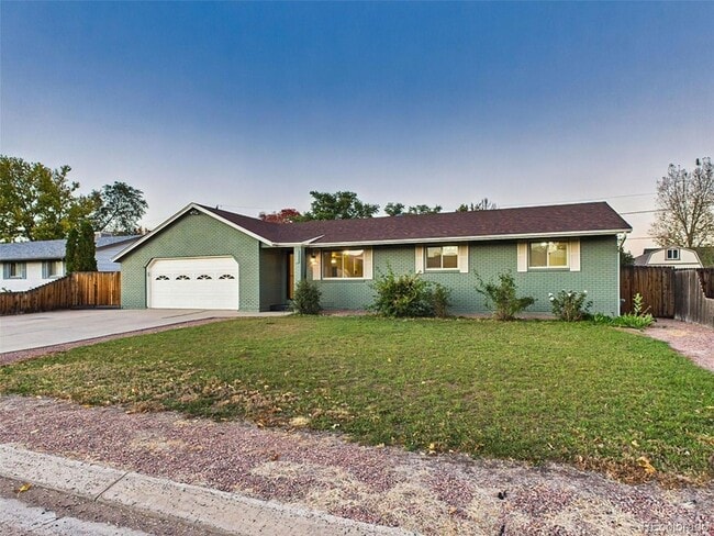 Building Photo - 3065 Penmoor Dr