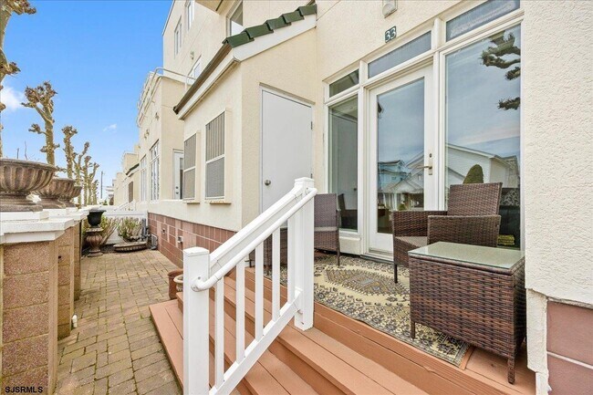 Building Photo - 7701 Atlantic Ave