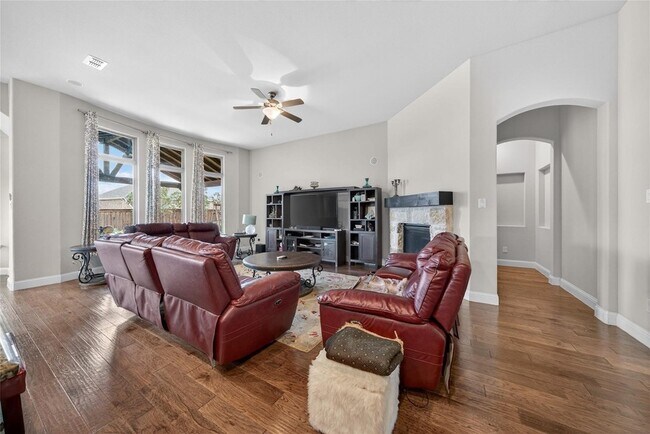 Building Photo - 1513 Liberty Way Trail