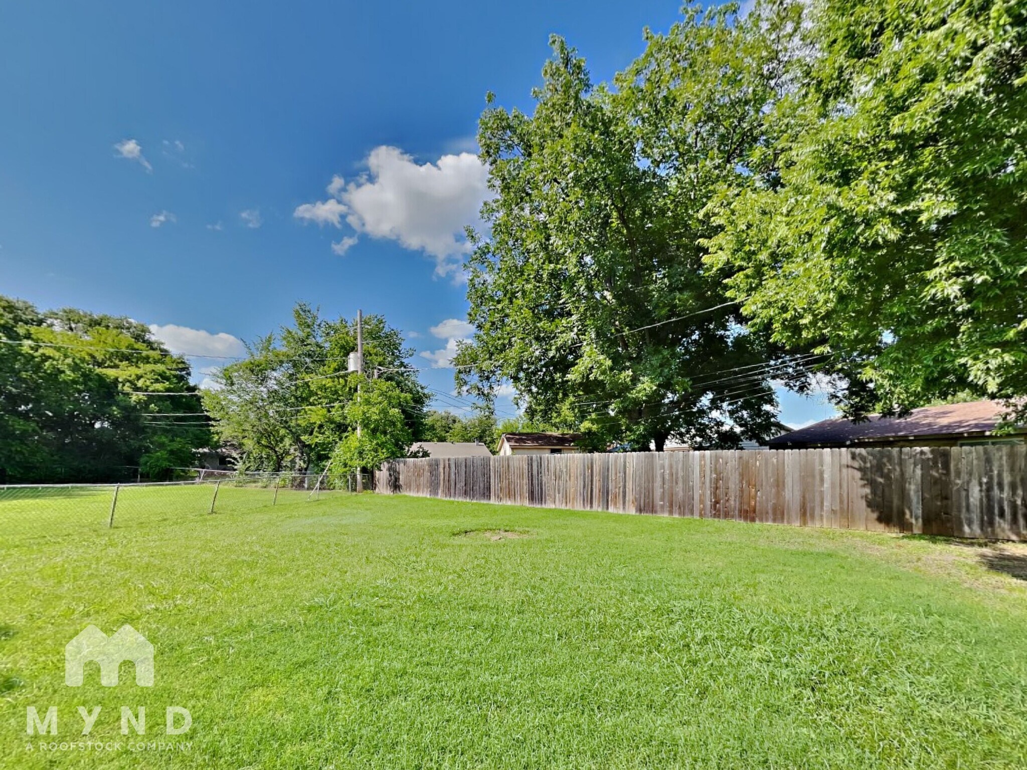 Building Photo - 7145 Romford Way