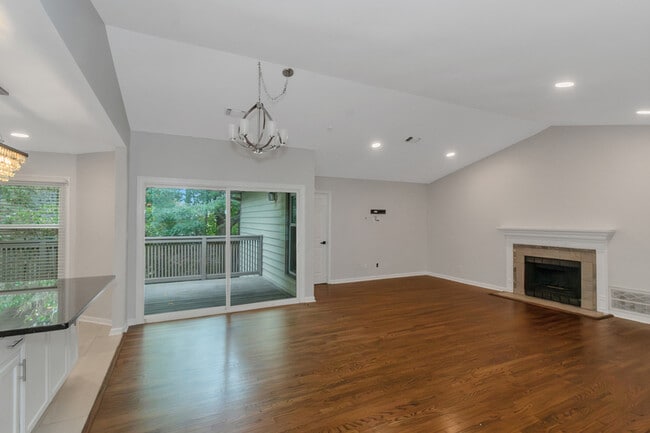 Building Photo - 508 Garden Ct