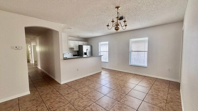 Building Photo - Nice 4 bedroom home in Kissimmee