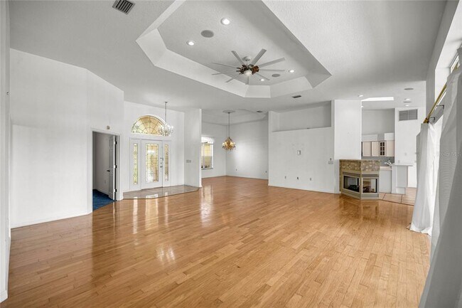 Building Photo - 482 W Fenway Dr